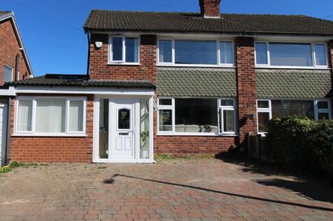 4 bedroom semi-detached house for sale