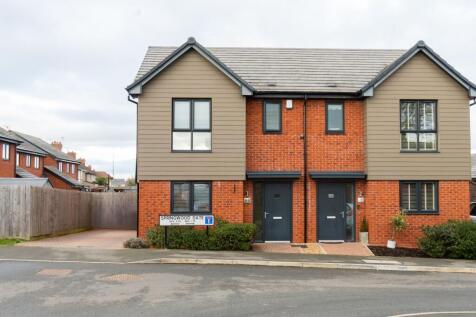 Springwood Gate, Nuneaton, CV10 3 bed semi