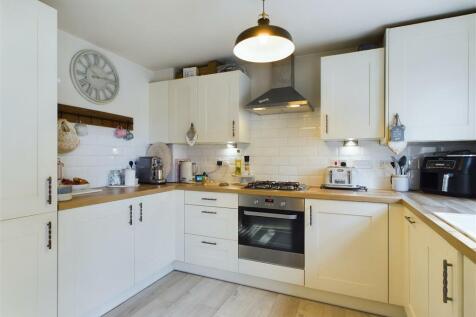 12 Nalton Drive, Driffield, YO25 5GE 3 bed house for sale