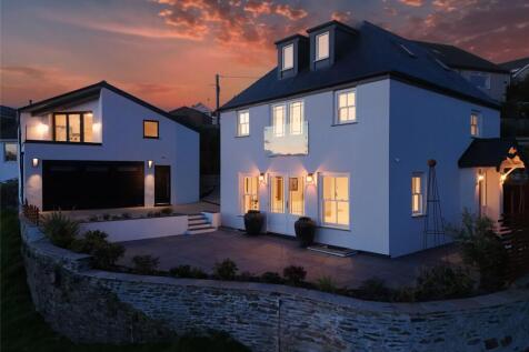 Barbican Hill, Cornwall PL13 5 bed detached house for sale