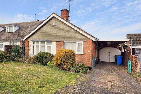 Church View Gardens, Kinver, Stourbridge 2 bed detached bungalow for sale