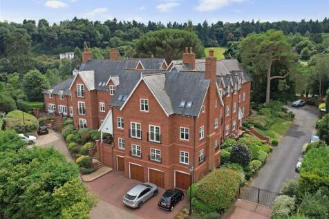 Comber Grove, Kinver 2 bed apartment for sale