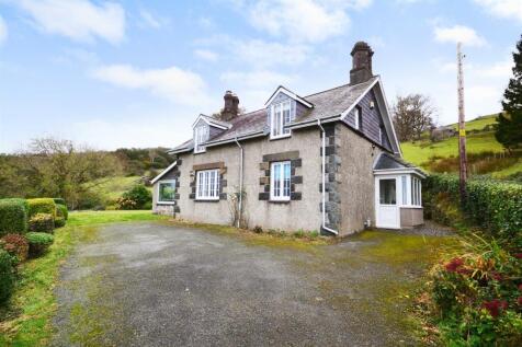 3 bedroom cottage for sale