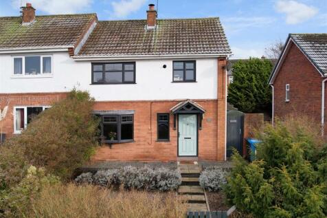 Enville Road, Kinver, Stourbridge 3 bed semi