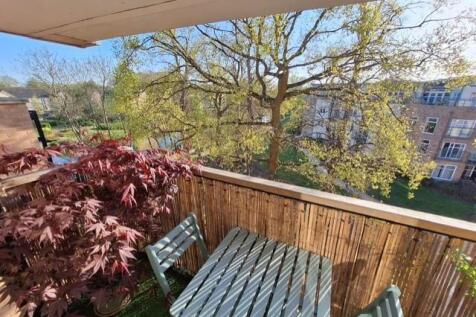 Marbled White Court, Little Paxton PE19 2 bed flat for sale
