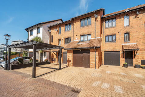 Channel Way, Ocean Village... 3 bed terraced house for sale