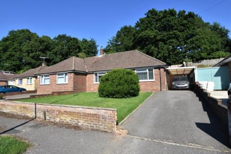 2 bedroom bungalow for sale