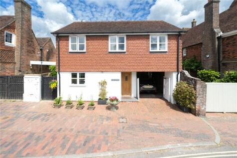 High Street, Burwash, Etchingham... 3 bed detached house for sale