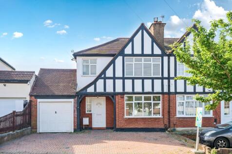 4 bedroom semi-detached house for sale