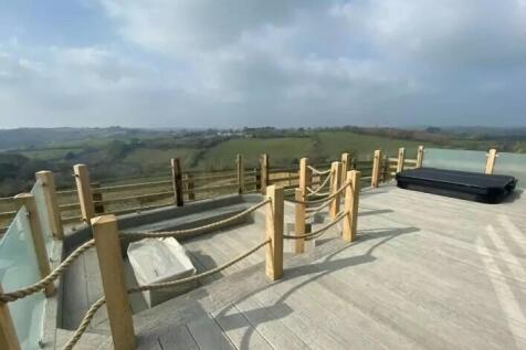 2 bedroom lodge for sale