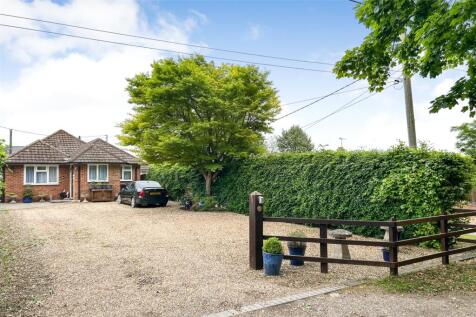 4 bedroom bungalow for sale