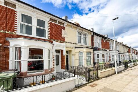 Chasewater Avenue, Baffins, 3 bed terraced house for sale
