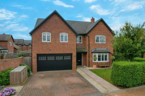 5 bedroom detached house for sale