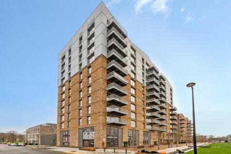 Kingwood Apartments, Waterline Way... 2 bed apartment for sale