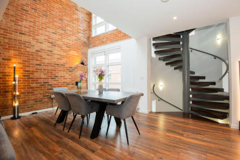 Elm Grove, London SW19 3 bed terraced house for sale