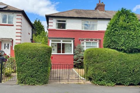 Wallace Road, Oldbury, B69 1HH 3 bed semi