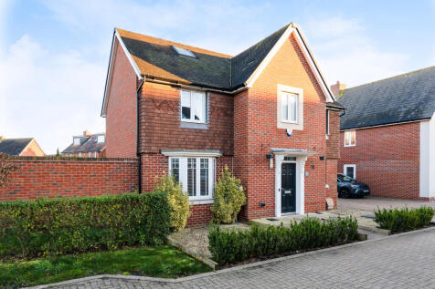Broughton, Aylesbury HP22 5 bed detached house for sale