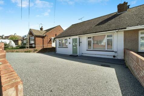 3 bedroom semi-detached bungalow for sale