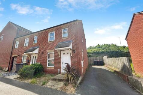 Talmead Road, Herne Bay 2 bed end of terrace house for sale