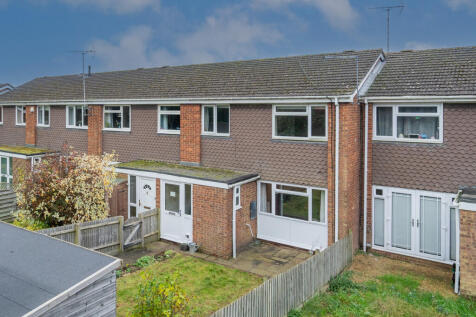 Grange Close, Linslade, LU7 3 bed terraced house for sale