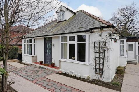 Chatsworth Road, Dore, S17 3QG 3 bed detached bungalow for sale