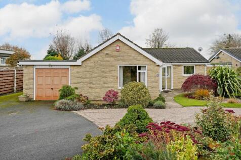 Middlefield Close, Dore, S17 3AR 3 bed detached bungalow for sale