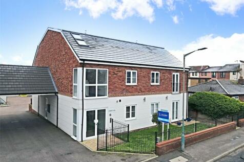 Westbury Lane, Newport Pagnell... 2 bed apartment for sale