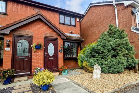 2 bedroom semi-detached house for sale