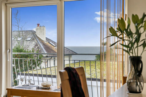 1 bedroom maisonette for sale