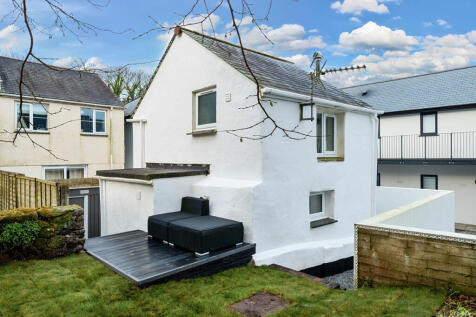 1 bedroom detached house for sale