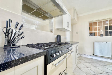 4 bedroom apartment for sale