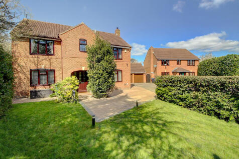 6 bedroom detached house for sale