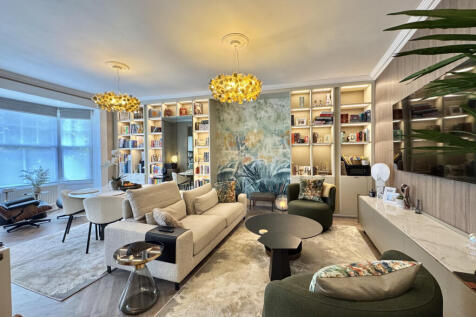 3 bedroom maisonette for sale