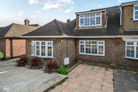 3 bedroom semi-detached bungalow for sale