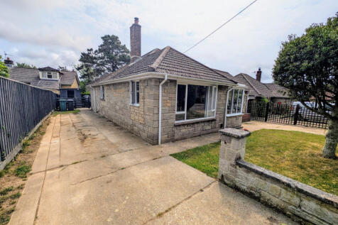 3 bedroom bungalow for sale