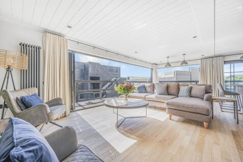 4 bedroom property for sale