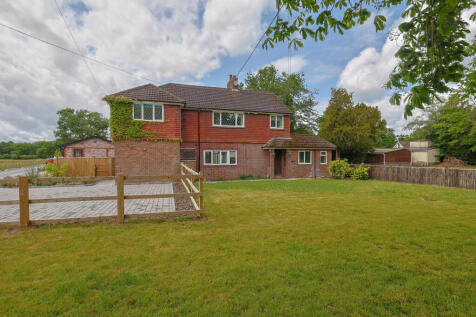 3 bedroom cottage for sale