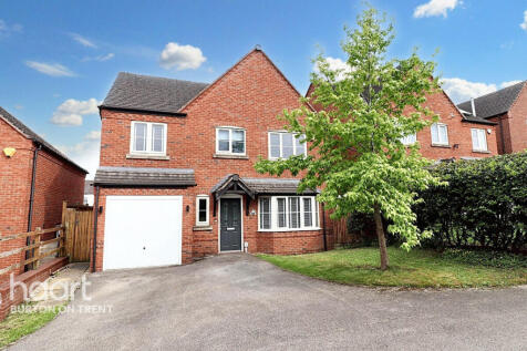 Brunt Lane, Swadlincote 5 bed detached house for sale