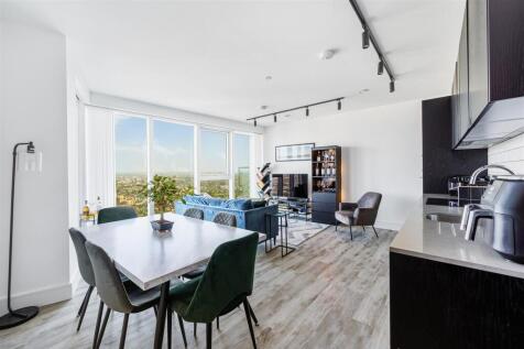 1 bedroom flat for sale