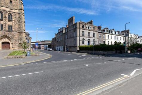 Scott Street, Perth 3 bed flat for sale