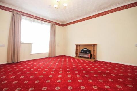 Sycamore Court, Stilemans, Wickford... 1 bed apartment for sale