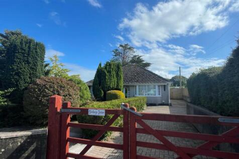 Broadfield, Saundersfoot 3 bed bungalow for sale