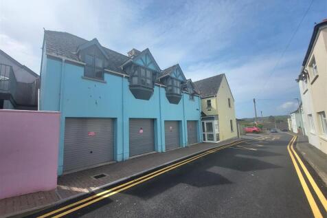 2 bedroom property for sale