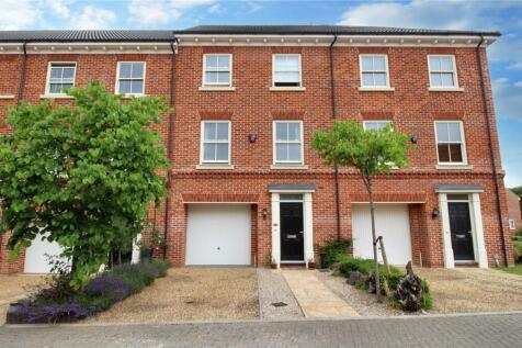 Carter Road, Sprowston, Norwich... 4 bed townhouse for sale