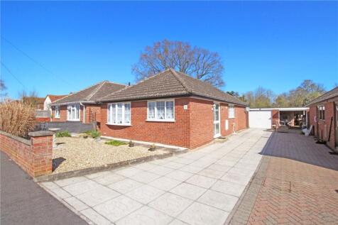 Mayfield Avenue, Hellesdon, Norwich... 3 bed bungalow for sale