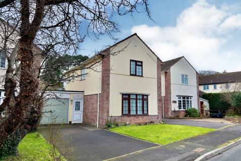 2 bedroom link detached house for sale