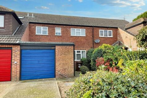 Goodhew Close, Yapton 3 bed terraced house for sale