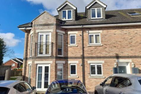 Lake Lane, Barnham 2 bed flat for sale