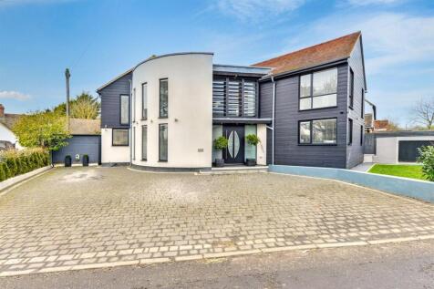 The Pinnock, Pluckley, Ashford 4 bed detached house for sale