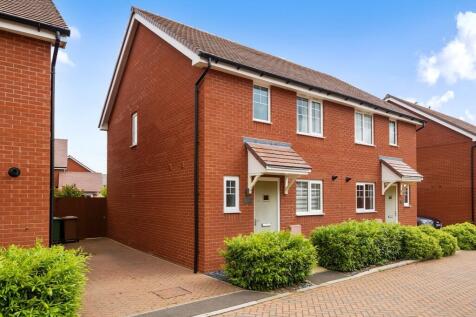 2 bedroom semi-detached house for sale
